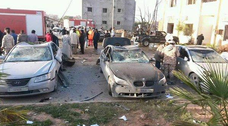 MOUAMMAR KADHAFI. Libye: au moins 50 morts dans un attentat contre un centre d’entraînement de la police