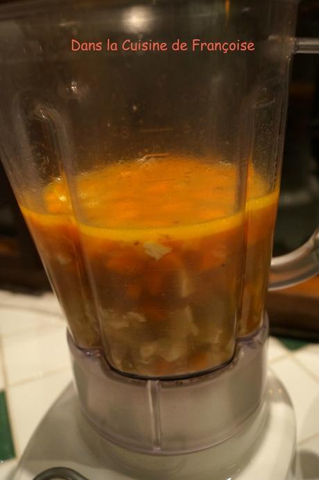 Soupe Détox : Carottes, Gingembre et Tofu DSC00392