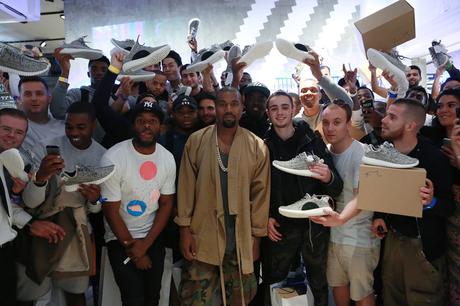 Kanye-West-yeezy-boost-release