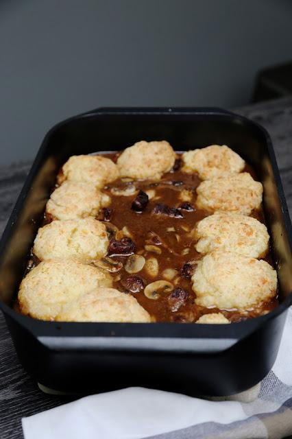 cocotte de boeuf , Guinness, scones parmesan 