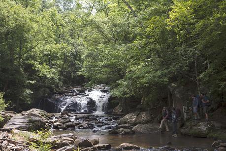 Randonneurs amateurs, perdu entre philo et humour, Kwapis s’égare