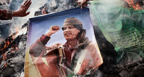 MOUAMMAR KADHAFI – SARKOZY. Quand va-t-on établir les responsabilités de la guerre en Libye ?