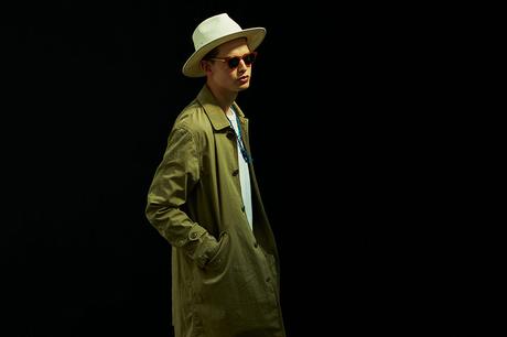 DELUXE – S/S 2016 COLLECTION LOOKBOOK