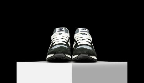 new-balance-990-forest-blue-3