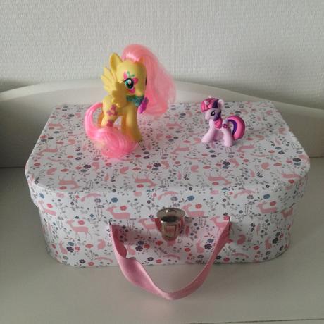 Dans la chambre de Zoé La Fille à Panier