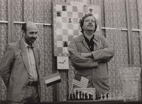 La question people sur les échecs © Chess & Strategy