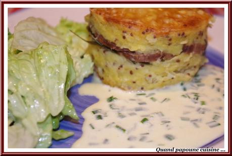 PARMENTIER D'ANDOUILLE DE VIRE CHAUD LIE A LA MOUTARDE A L'ANCIENNE SERVI SUR UN CREMEUX DE CIBOULETTE parmentier d'andouille de Vire chaud-1834