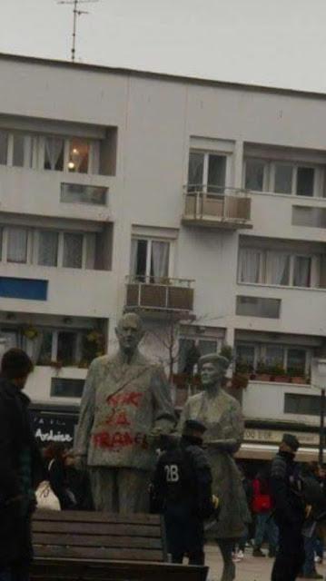 Profanation de la République