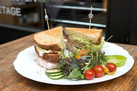 Paris : brunchs sans gluten labeauteparisienne.com X « Because Gus » !