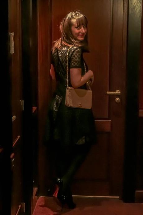LOOKDESOIREE-ROBE-BCBGMAXAZRIA-CHRISTIANLOUBOUTIN-FIFI-SAC-CHANEL-BLOG-MODE-GRANDHOTELDELOPERATOULOUSE