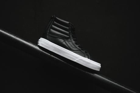 Vans SK8-Hi Premium Leather Zip “Black/White”