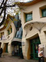 Crooked House polonaise