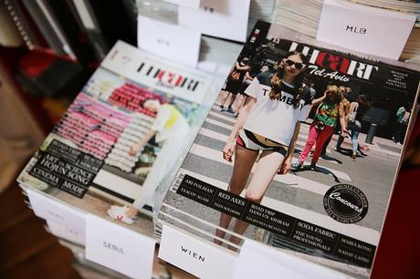 3 magazines et guides de voyage chics et authentiques Afficher l'image d'origine