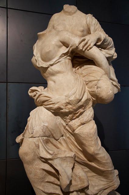 Esteghlāl, Āzādi, Jomhuri-e Eslāmi Indépendance, Liberté,...