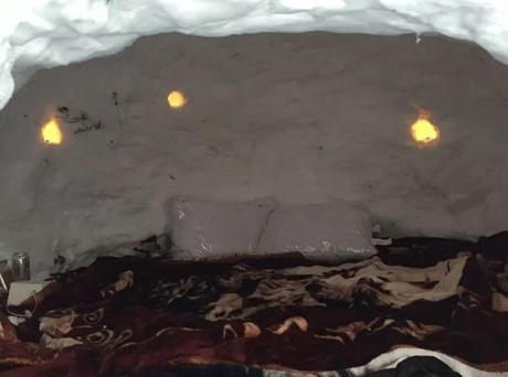New York : il a profité de la tempête pour fabriquer un igloo et ensuite le propose sur Airbnb !