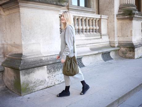 La Robe Grise La Robe Grise