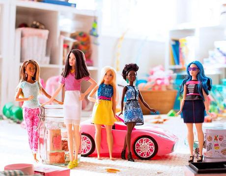 Petite, grande, fine, grosse, frisée, découvrez la nouvelle Barbie de 2016 !