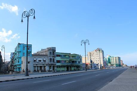 malecon en la habana - Copie