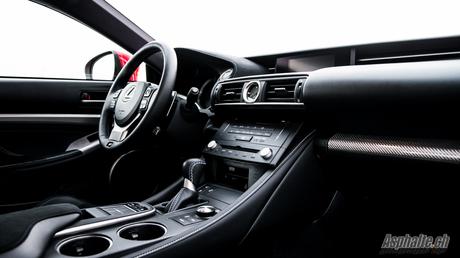 Essai Lexus RC F : espèce menacée ?