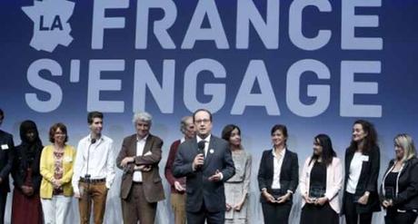 La-France-s-engage-Francois-Hollande-prix-initiative-associations