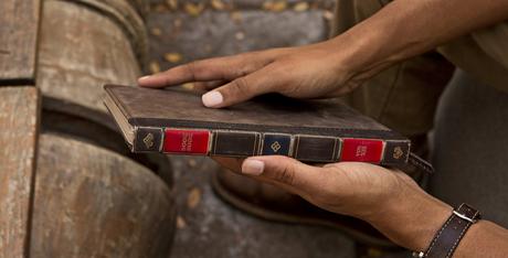 Les BookBook pour iPad Air 2 et iPad Mini 4 sont disponibles