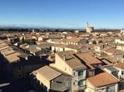 Aigues-Morte jusqu'à place Saint Louis.