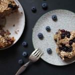 Gâteau aux flocons d’avoine, myrtilles et mûres de Martha Stewart