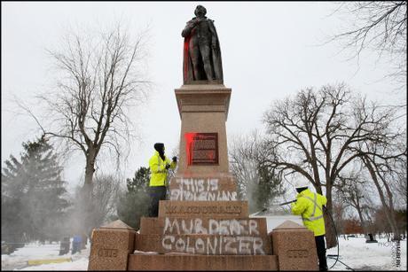 L'Éléphant & Le Magasin de Porcelaine
