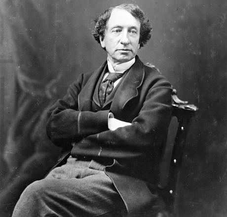 L'Éléphant & Le Magasin de Porcelaine