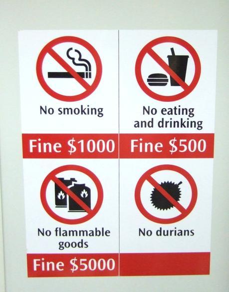 Singapore_MRT_Fines