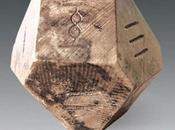 ancien plateau découvert dans tombe pillée Chine