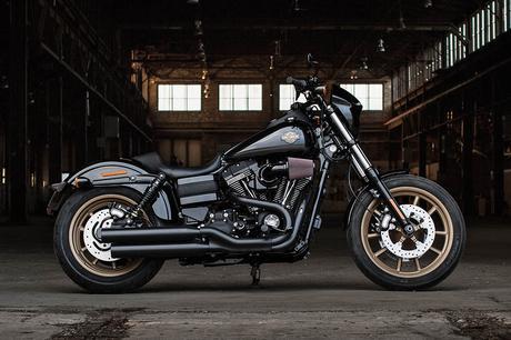 Harley-Davidson dévoile deux nouveaux modèles de sa gamme 2016