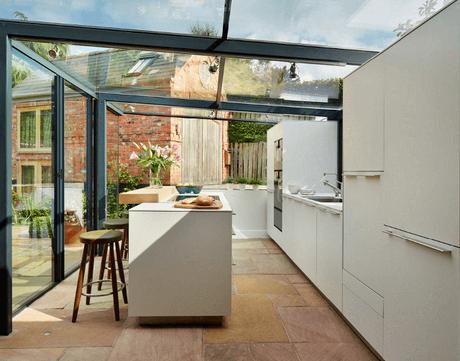 conseilsdeco-deco-decoration-maison-designer-Alex-Saint-Kitchen-Architecture-extension-Cheshire-Angleterre-veranda-cuisine-verre-05