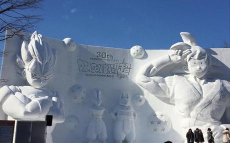 Une sculpture sur neige gigantesque pour les 30 ans de Dragon Ball