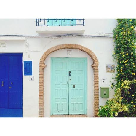 Je voyage, tu voyages, il voyage 785a2d19-5711-4225-af15-9357e397bcca