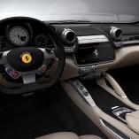 Oubliez la FF et dites bonjour à la Ferrari GTC4 Lusso