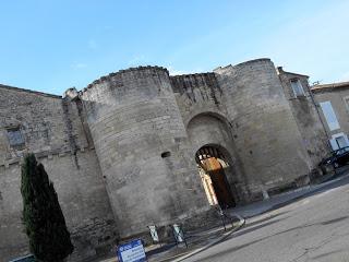 Chez Tartarin de Tarascon (faute d'avoir visité le moulin de son créateur)