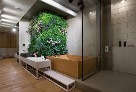 Bois et béton dans un Penthouse ukrainien