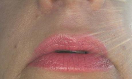 la petite robe noire et le dernier né ,rouge guerlain....