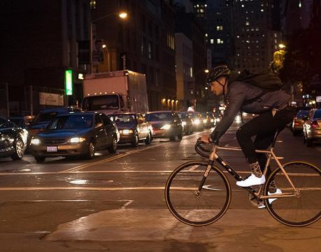 Chaussure réfléchissantes pour balades nocturnes