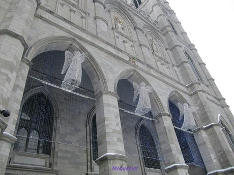 Canada - La Basilique Notre Dame de Montréal …1