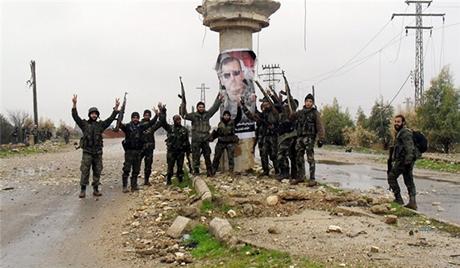 FRAPPES RUSSES. Syrie: Plus de 300 terroristes tués près de la frontière avec la Turquie