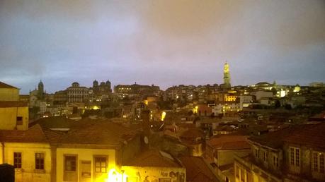 Porto de nuit, vue des hauteurs