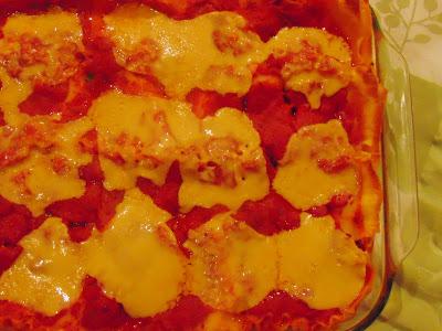 Lasagne au poivron rouge, feta, et chèvre ... végétale