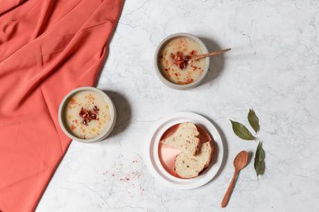 Recette de velouté de céleri rave brisures de noix et paprika