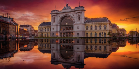 PHOTOGRAPHIE : Mark Mervai visite Budapest