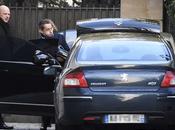 POLITIQUE Sarkozy mise examen "l'empêche d'être candidat"