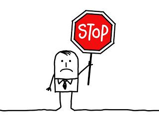 Il ne me touchera plus jamais cet infirmier !