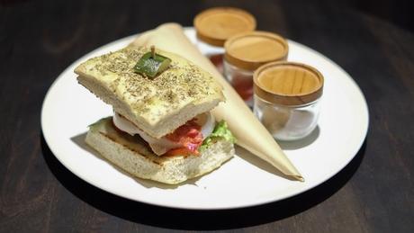 Bali_1_-_copie_1024x1024