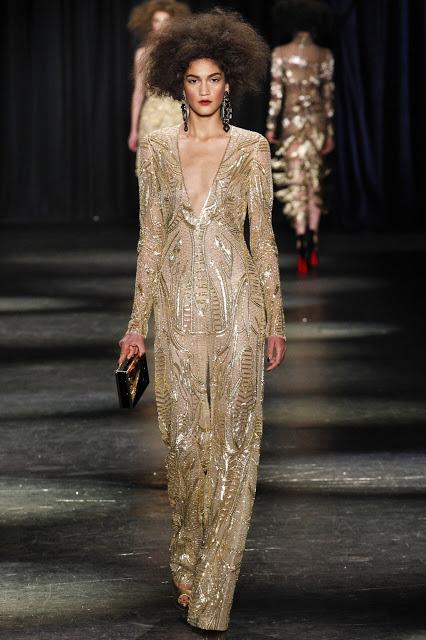 Alerte tendance : la gold fever embrase les podiums de New York...